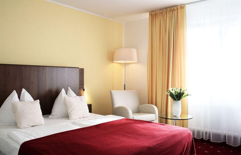 Harry'S Home Berlin-Moabit Hotel & Apartments Экстерьер фото